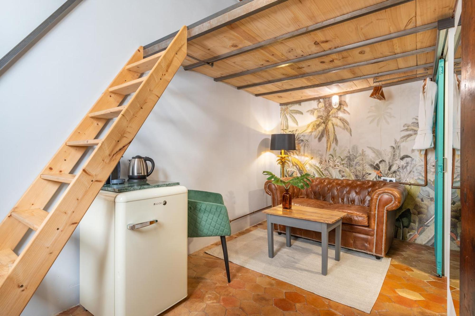 Dog Admiral - Urban Guest House Palma de Mallorca Ngoại thất bức ảnh